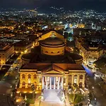 Sicilia House Bluchic *
